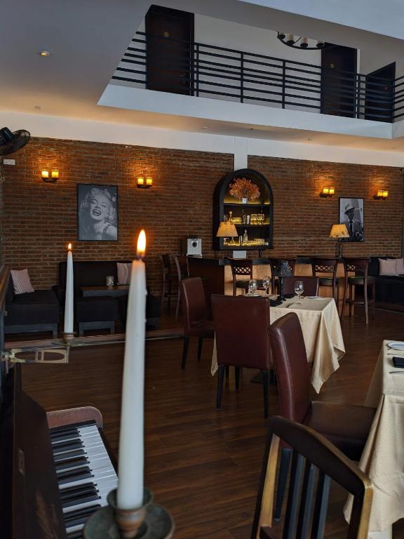 Restaurace v ubytování Daffodils Beach Negombo