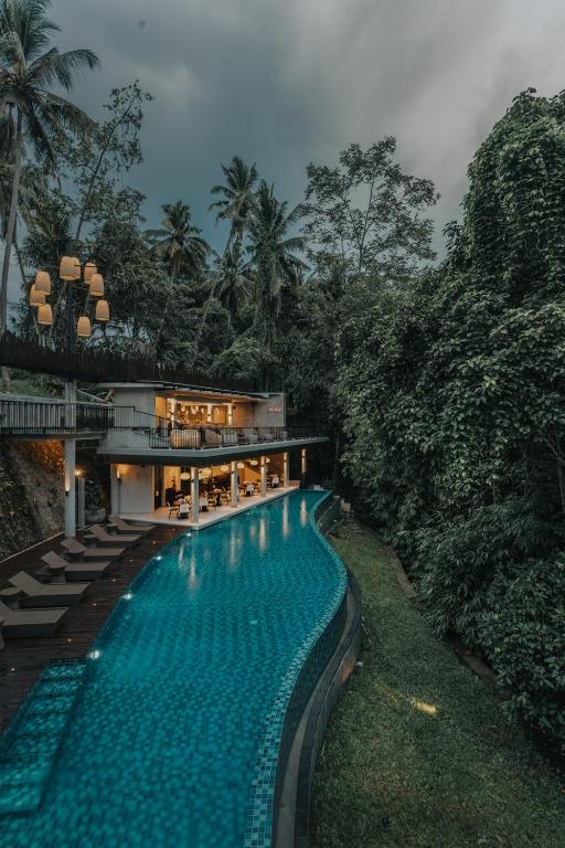 Bazén v ubytování The Ning Resort Ubud nebo v jeho okolí