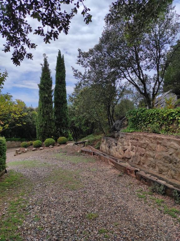 Vonkajšia záhrada v ubytovaní Allotjament Rural Solsona