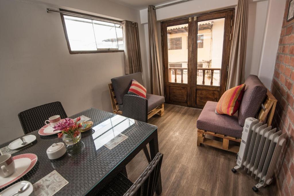 Posezení v ubytování Casa Cavassa Centro Histórico Cusco