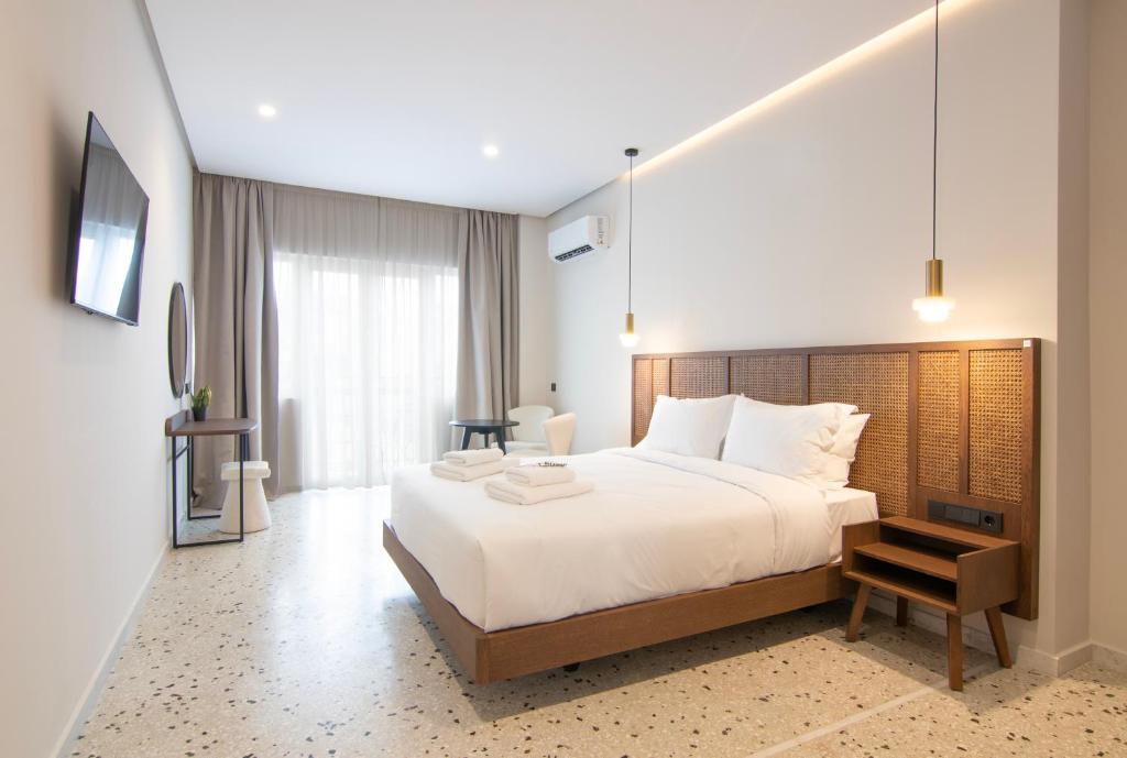 Mythodea Athens Suites - Standard Apartment With Balcony