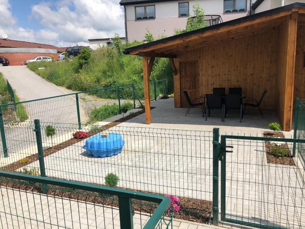 Budova, kde se apartmán nachází