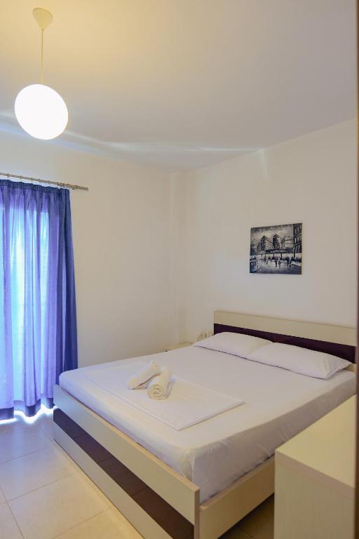 Hotel Argjiro - Image 3