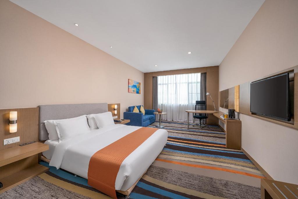 Guangzhou Baiyun Airport Rejoice by Argyle Hotel Rehe Metro Exit B --Free shuttle bus is provided during the 137th Canton Fair - Deluxe Queen Room