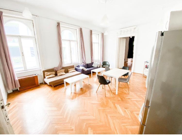 Big city center Apartment 170 m2-New york Cafe 1081 Budapest, 23 Népszínház utca kép - 1