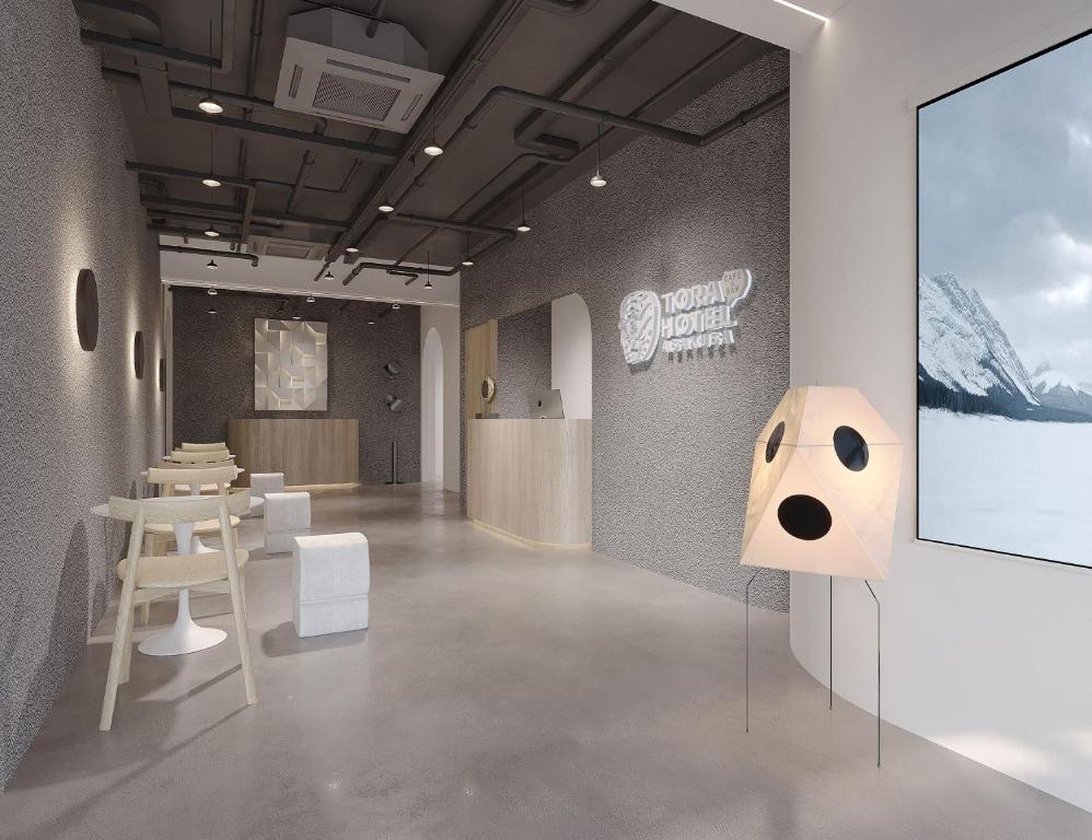 TV a/nebo společenská místnost v ubytování Tora Hotel Asakusa