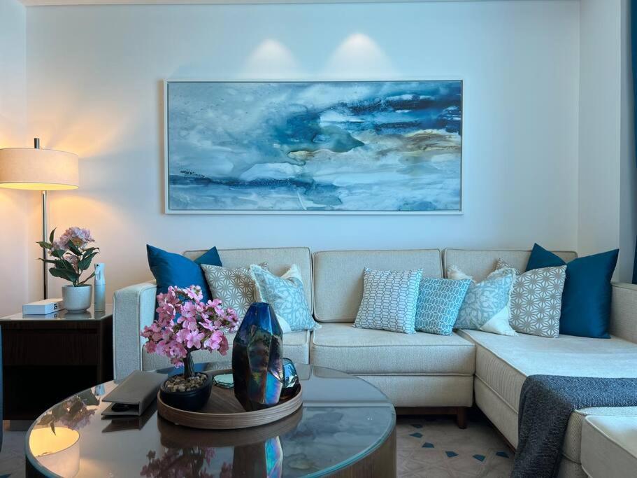 Luxury Full Sea Beach Property 2938