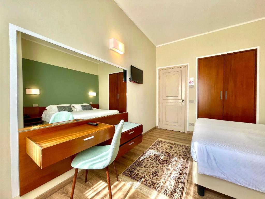 Hotel Brescia - Habitación Doble Estándar