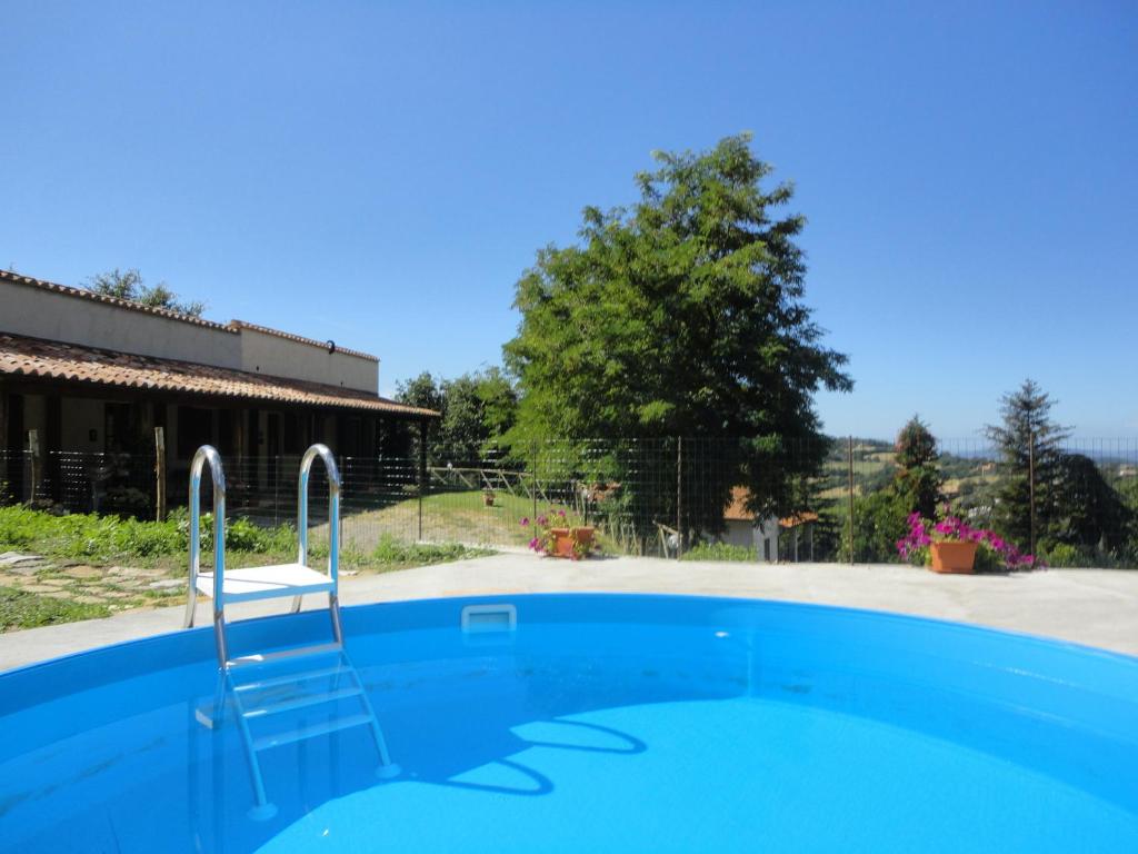 Bazén v ubytování Casa Vacanze La Venarella nebo v jeho okolí