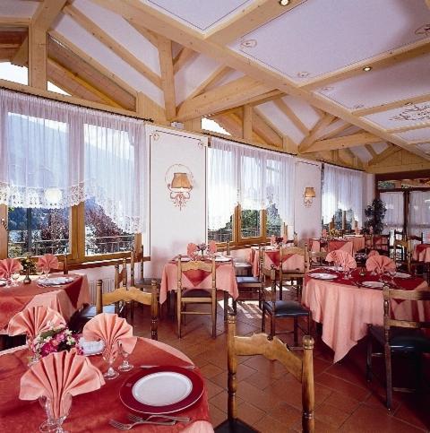 Restaurace v ubytování Charme Hotel Nevada