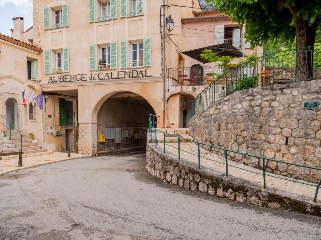 Zdjęcie z galerii obiektu Auberge De Calendal w mieście Aiglun