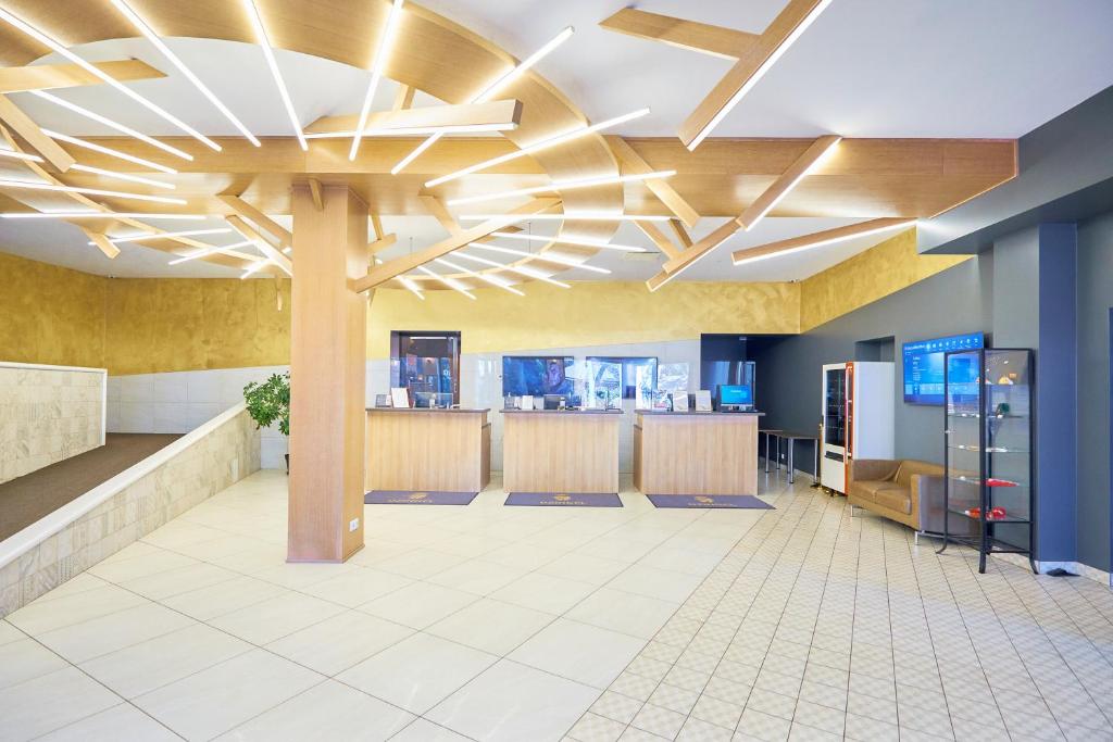 Vstupní hala nebo recepce v ubytování Hotel Dzingel