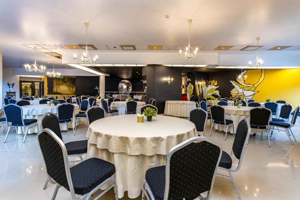 Posezení v ubytování Hotel Dzingel