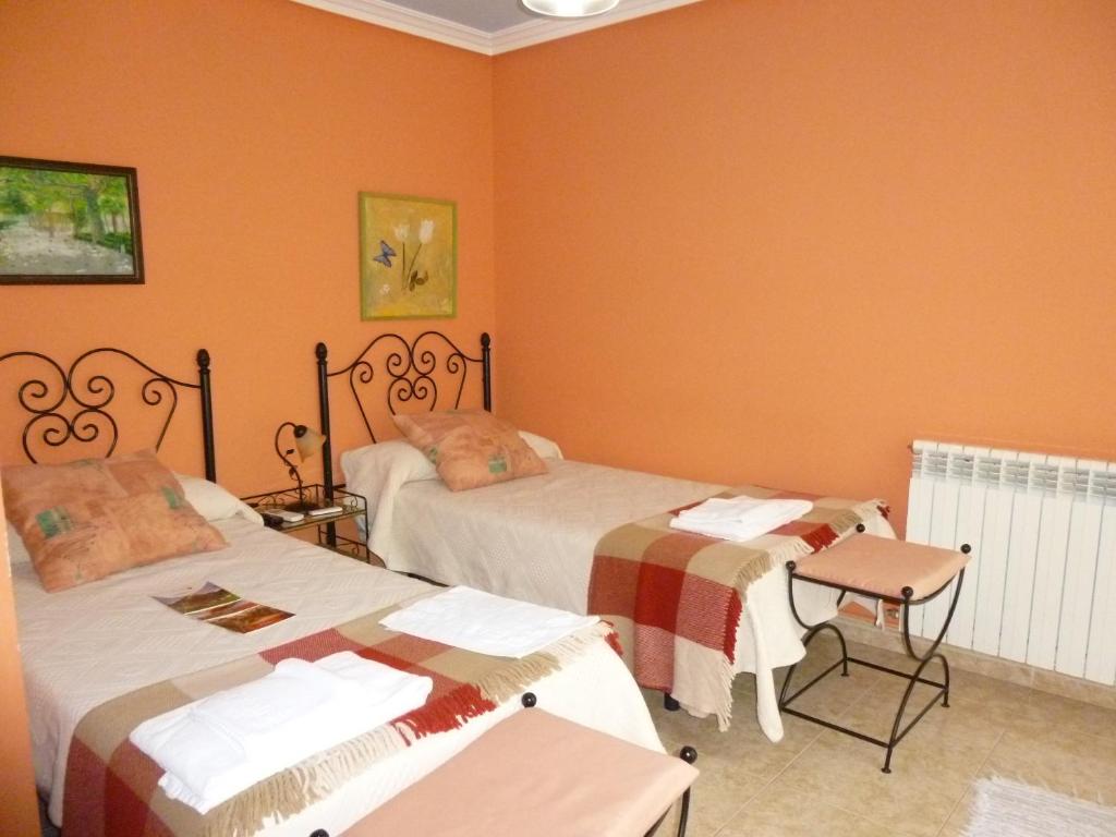 Hostal Ciudad de Nájera - Deux Chambres Doubles Reliant (4 Adultes)
