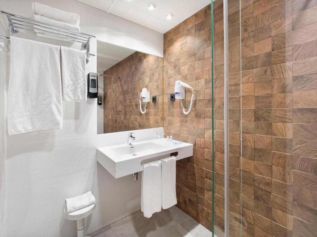Hotel Zentral Parque, Valladolid – Updated 2023 Prices