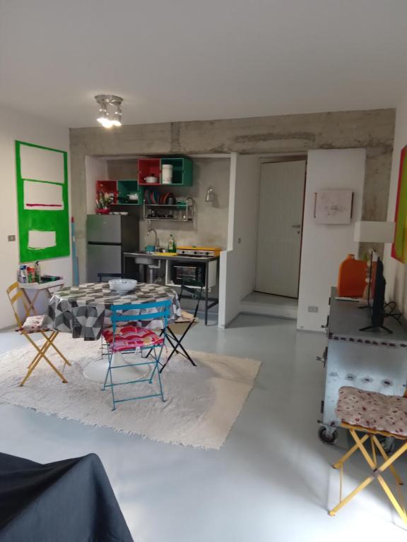 Kuchyňa alebo kuchynka v ubytovaní Casa Vacanze La Tonnara