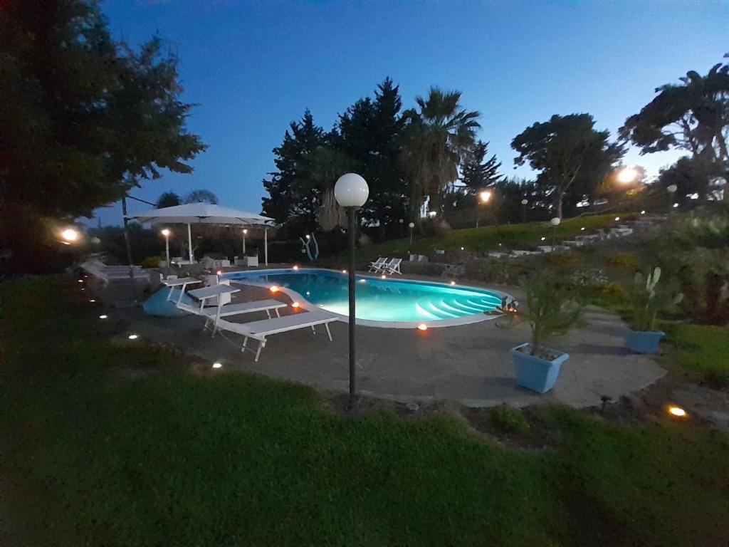 Bazén v ubytování Luxury b&b Le Rocce nebo v jeho okolí
