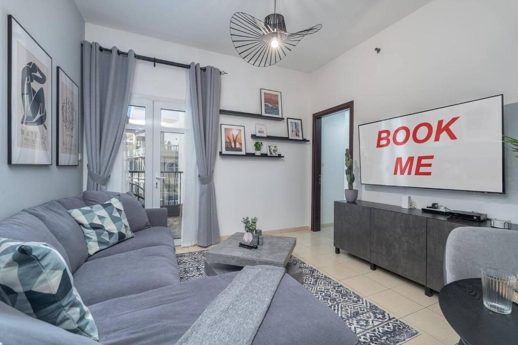 Hey Over here! I’m a lovely 2BR Perfect for 4!