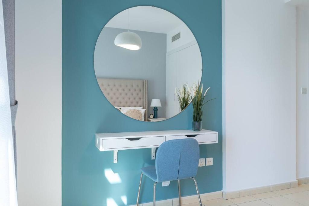 Fotografie z fotogalerie ubytování Hey Over here! I'm a lovely 2BR Perfect for 4! v Dubaji
