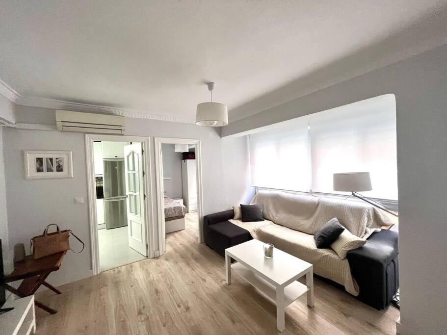 Fotografie z fotogalerie ubytování Stylish apartment 310 v destinaci Almería