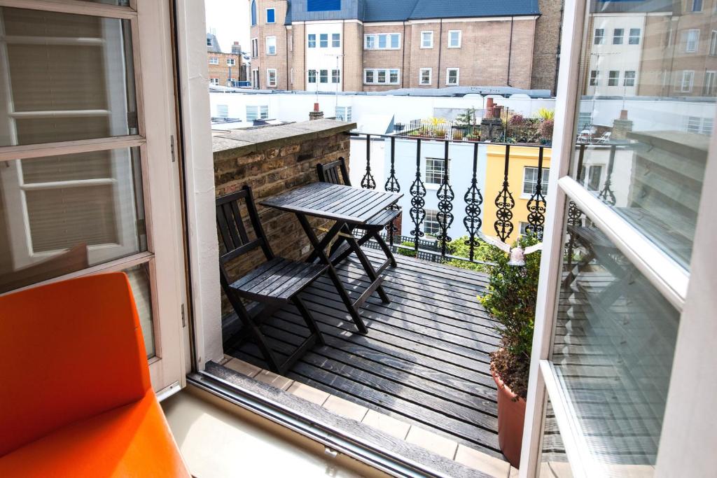 Sydney House Chelsea - Deluxe Double Room With Balcony
