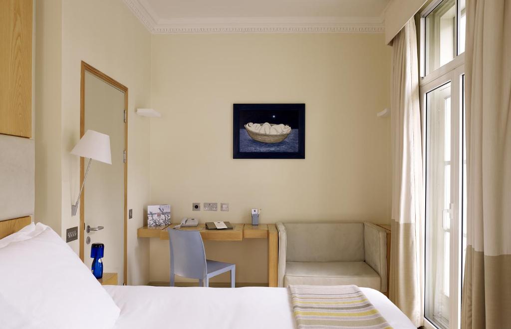 Sydney House Chelsea - Premier Deluxe Double Room