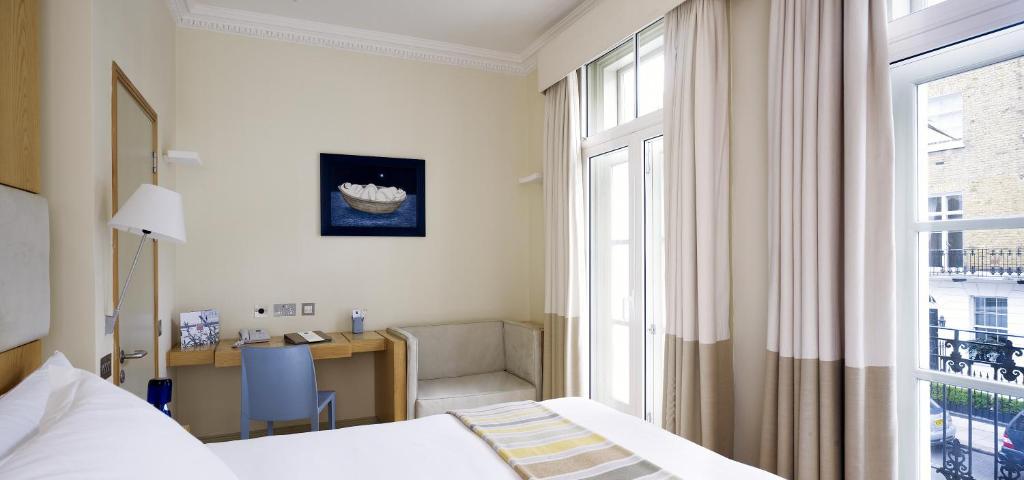 
Premier Deluxe Double Room
