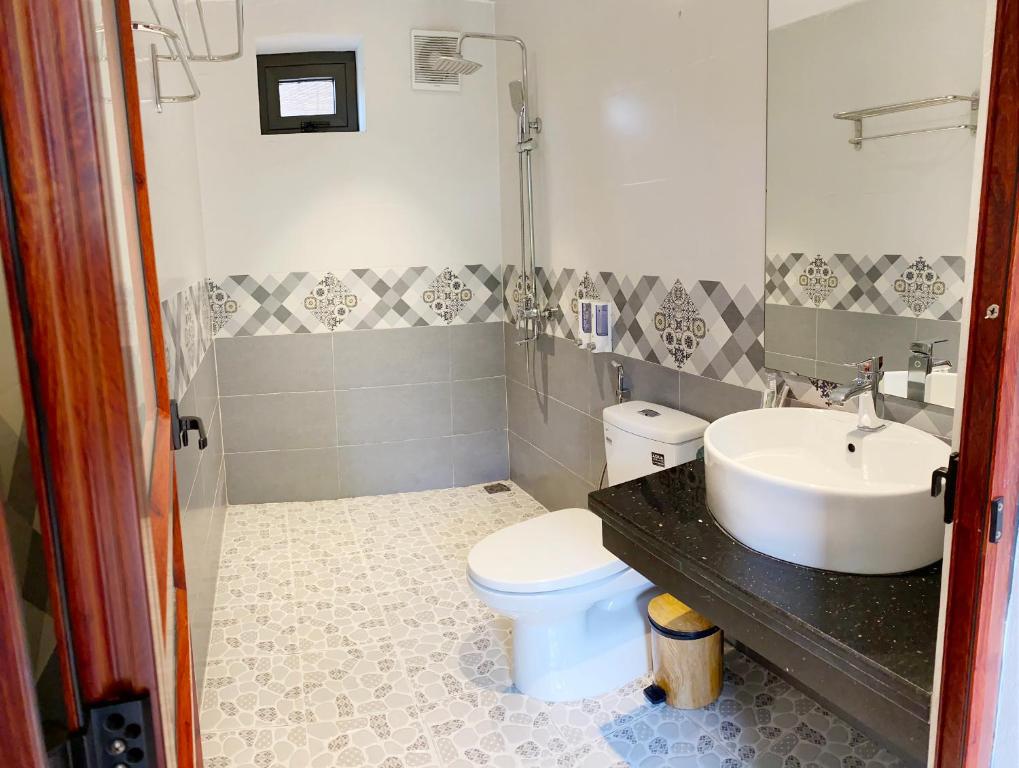 Tam Coc Golden Sky Homestay - 11