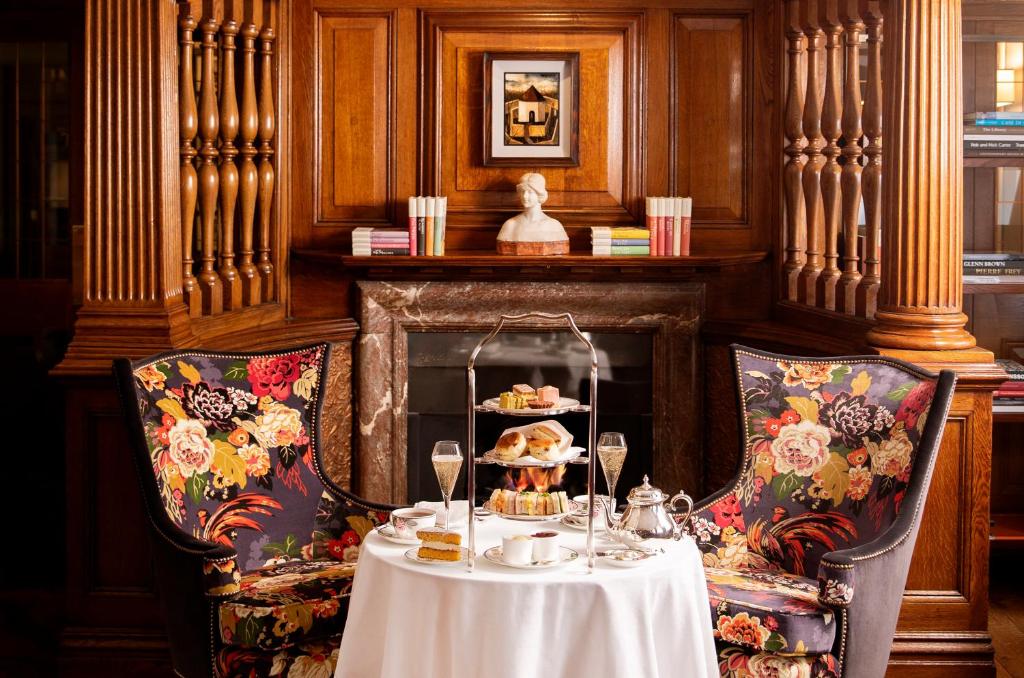 Brown's Hotel, a Rocco Forte Hotel - Resim 16