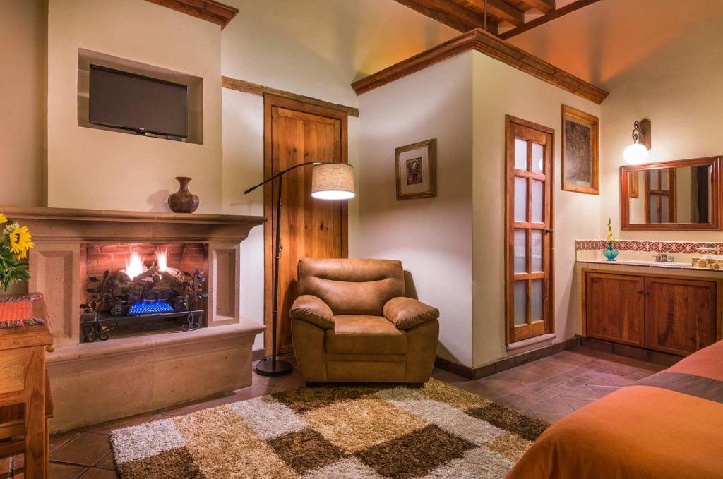 Kuchyň nebo kuchyňský kout v ubytování Hotel Casa del Naranjo