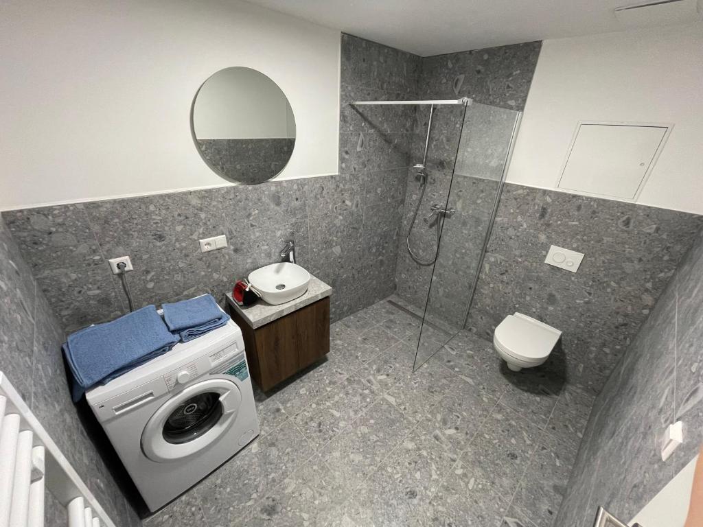 Koupelna v ubytování SmartStay2