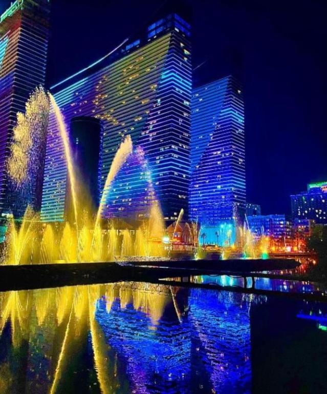 Зображення з фотогалереї помешкання 5* Hotel Orbi City у Батумі