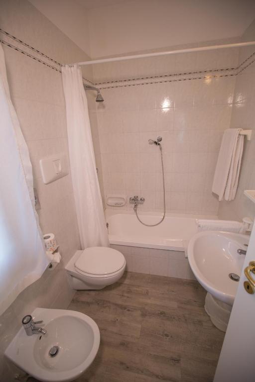 Koupelna v ubytování Hotel Rossi