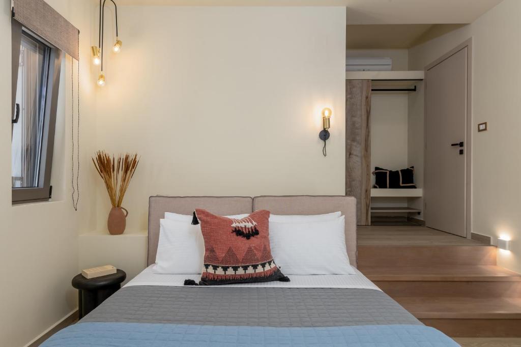 Postel nebo postele na pokoji v ubytování J&C Luxury Villa