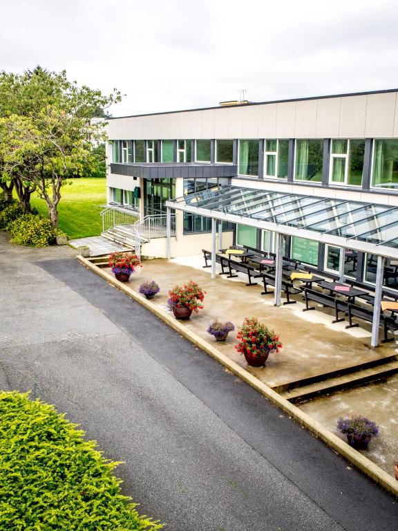 Zahrada ubytování Solborg Folkehøgskole Hostel