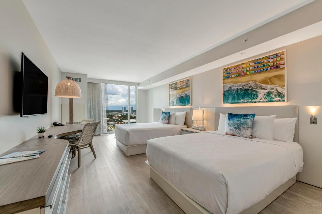 Daytona Grande Oceanfront Resort - 