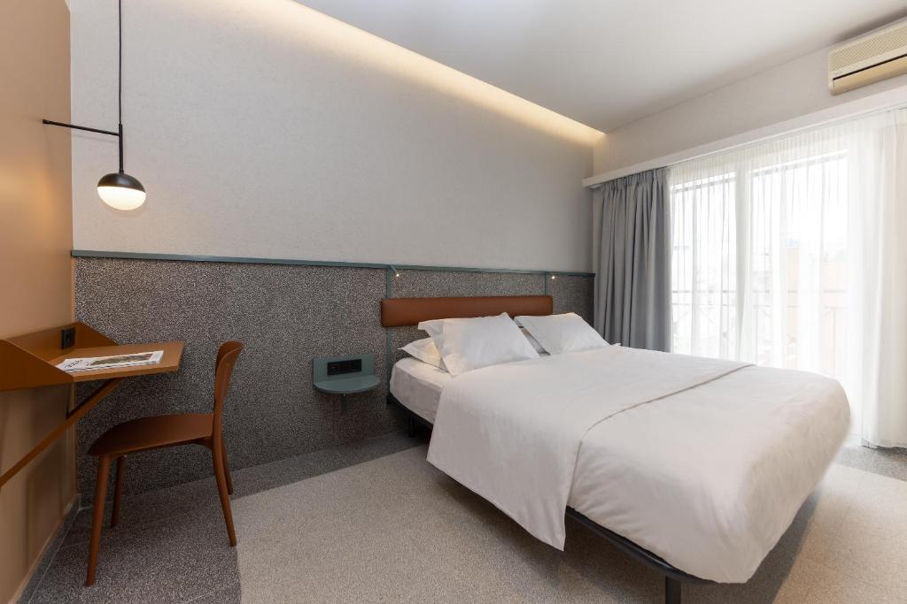 Evripides Hotel - Resim 22