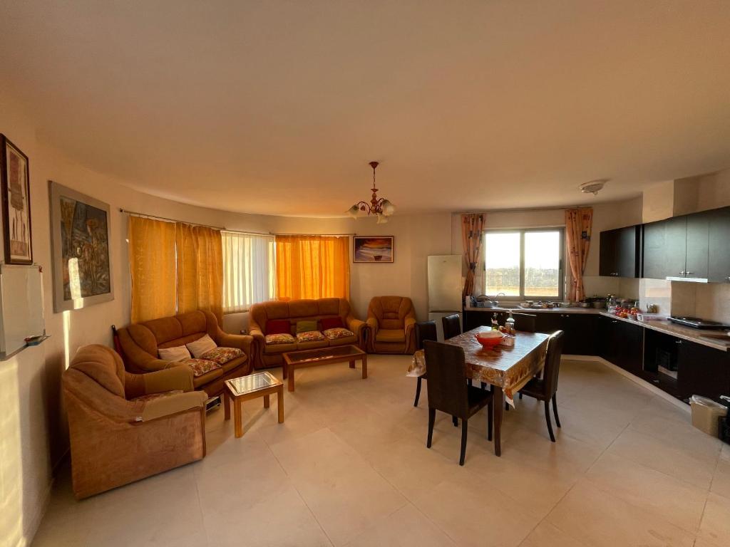 B&B - Private Rooms - Image 4
