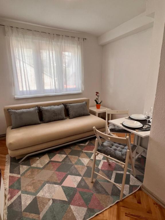 Posezení v ubytování Guest House Kiwi Mostar