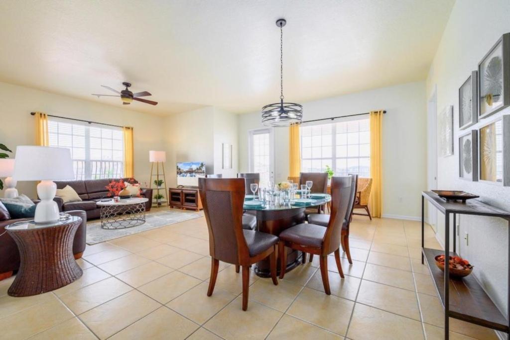 Pool View Penthouse condo, Orlando (updated prices 2026) - Valley View Penthouse Condos For Rent With Pool