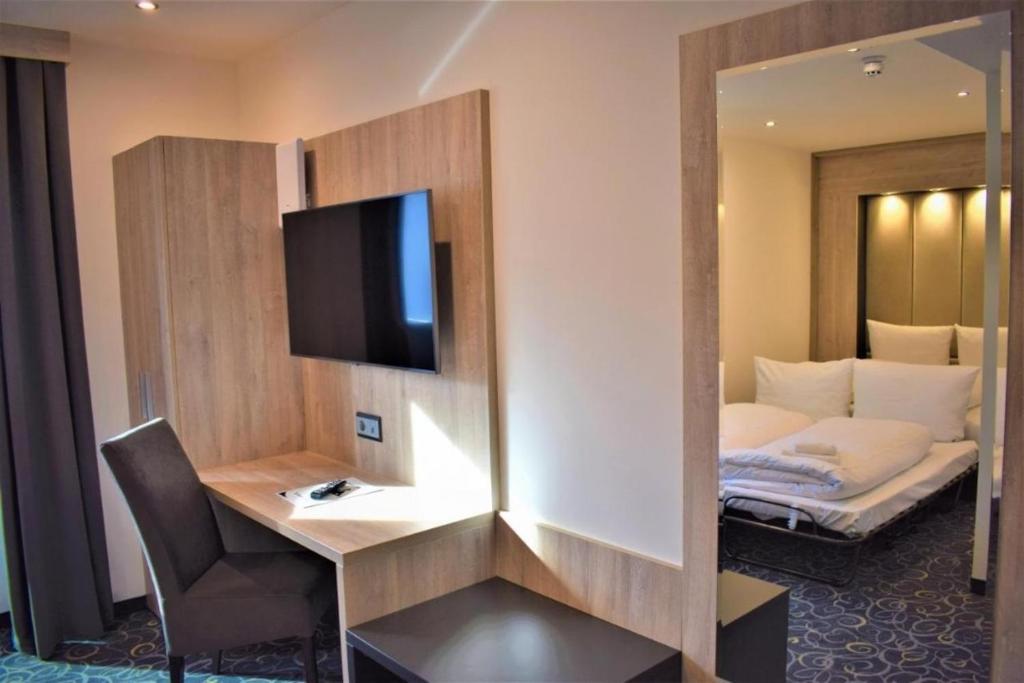 Hotel Business Bay das ehemalige Staycation Hotel - Camera Doppia Deluxe Con Letto Supplementare