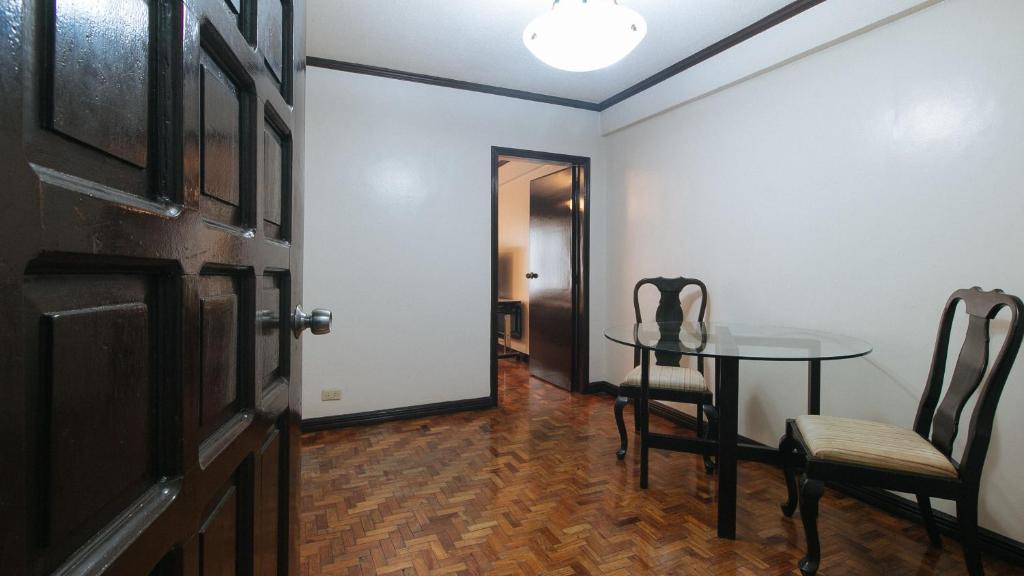 Fotografie z fotogalerie ubytování El Rico Suite Makati by RedDoorz v destinaci Manila