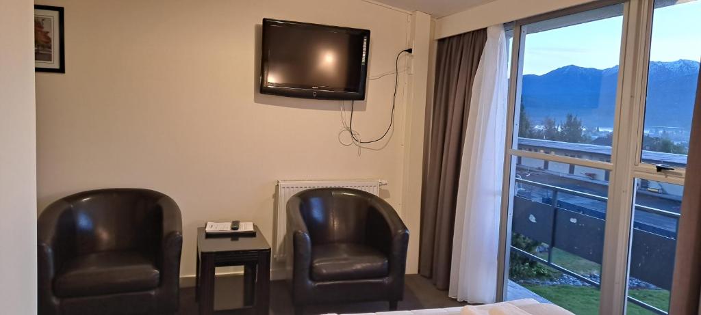 Fiordland Hotel - Resim 30