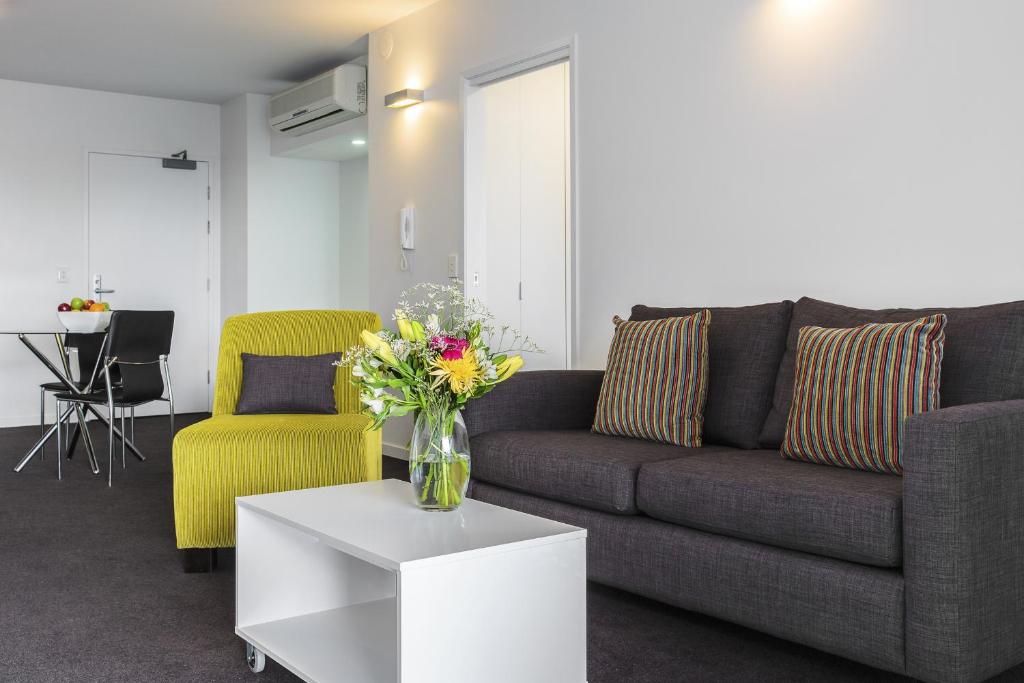 Posezení v ubytování Code Apartments