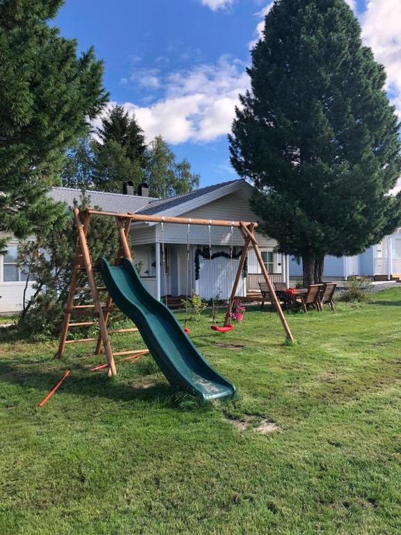 Herní místnost nebo prostor pro děti v ubytování Lomavekarit Apartments