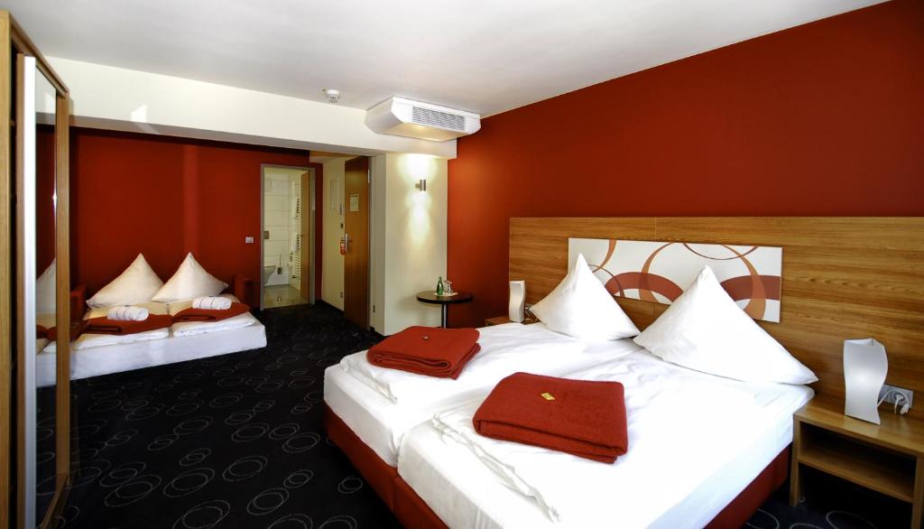 
Double Room with Sofa Bed
