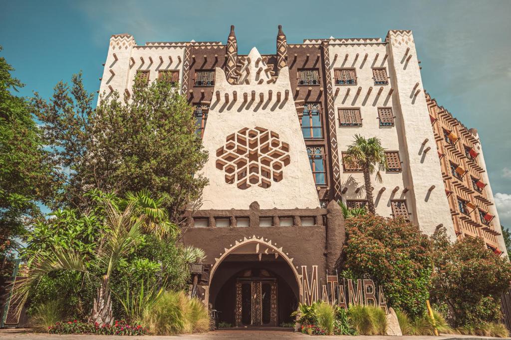 a building with a gate in front of it at Hotel Matamba, Phantasialand Erlebnishotel in Brühl