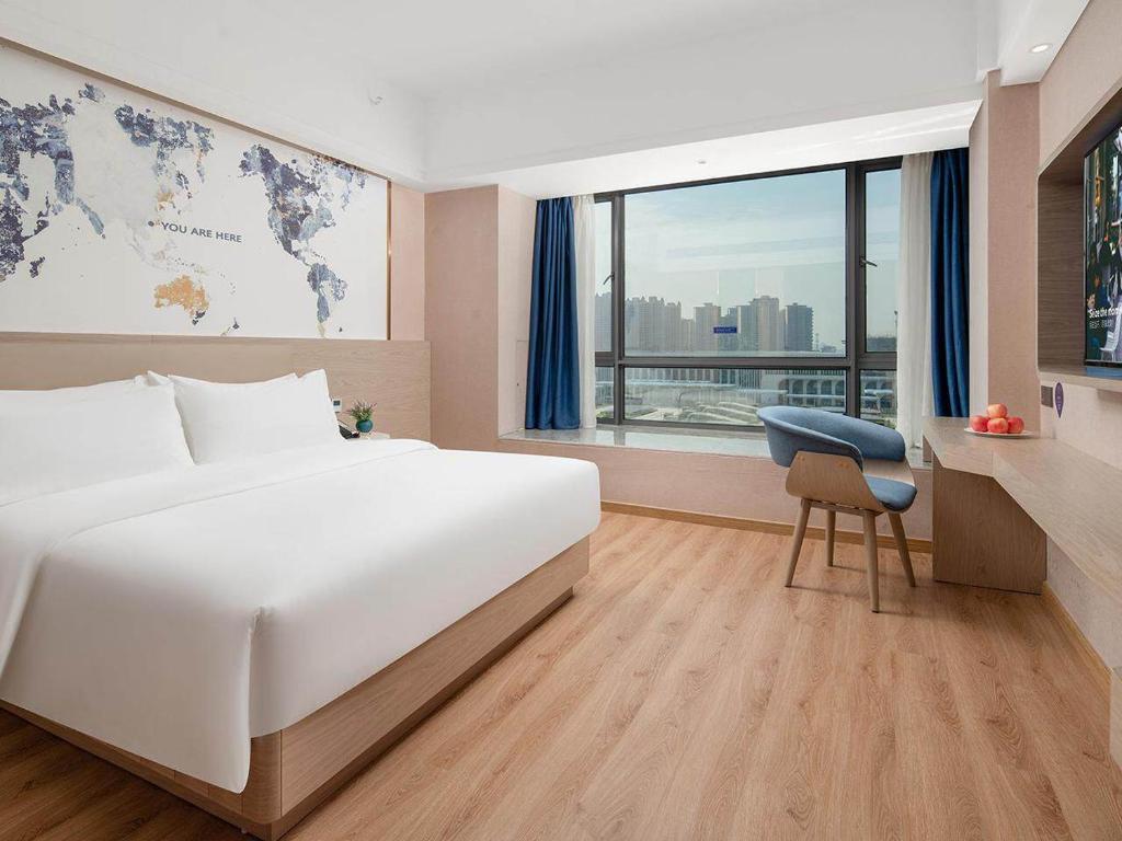 Kyriad Hotel Guigang Wuyue Plaza Railway Station - Sunshine Double Room Without Window