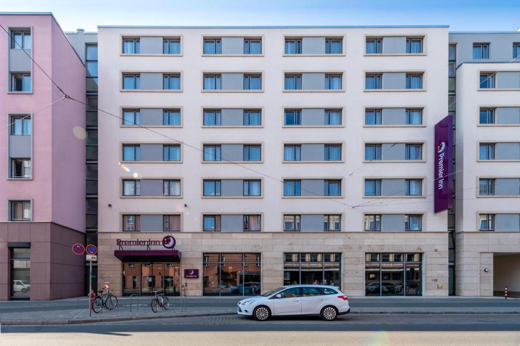 Premier Inn Nürnberg City Centre - Resim 6
