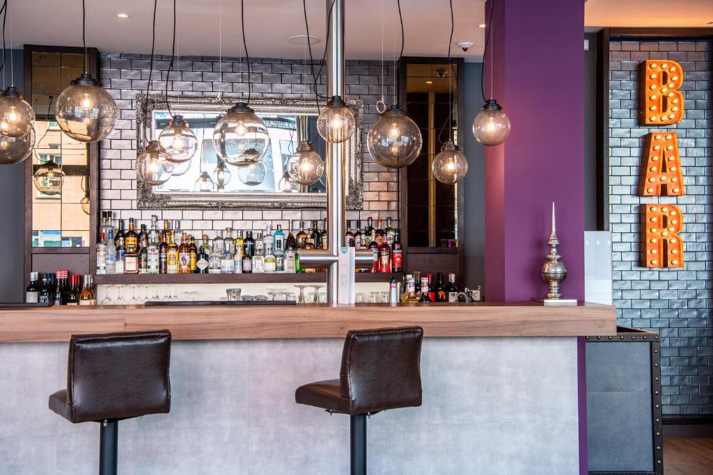 Premier Inn Nürnberg City Centre - Resim 12